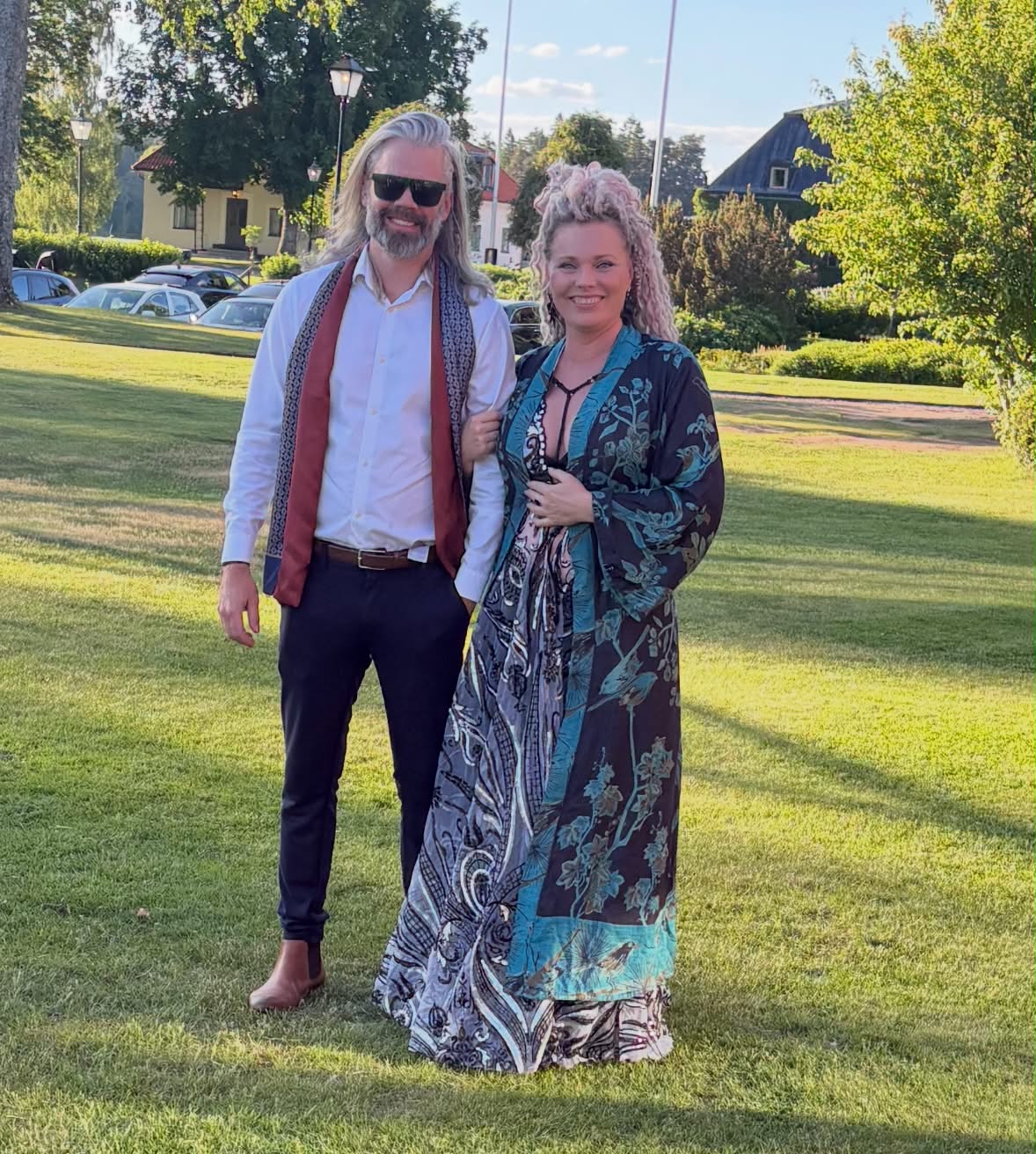 Jeanette and Johan Bergelin holding space